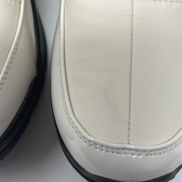 Easy Street Easy Dry Cuddle Waterproof Boots - Picture 12 of 16